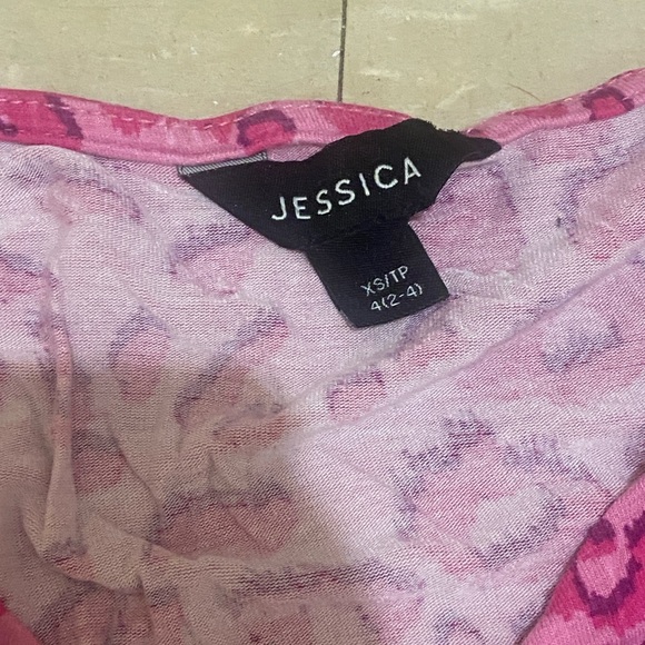 Pink leopard/cheetah print fitted 2000s top! - Picture 2 of 3